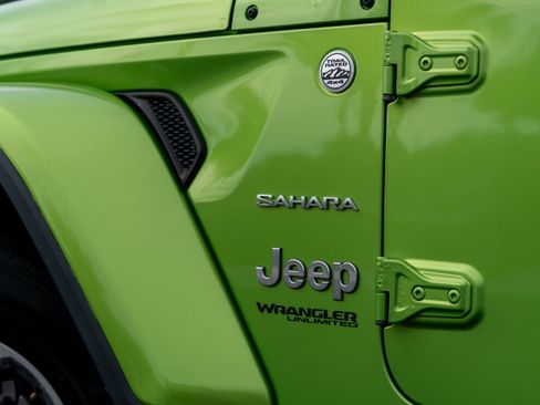 Used 2020 Jeep Wrangler Unlimited Sahara AWD/4WD image 42