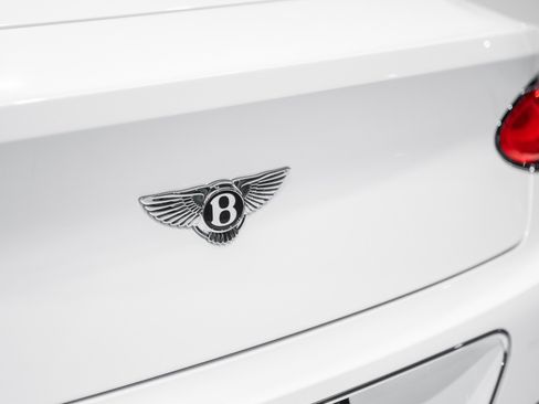 Certified 2023 Bentley Continental GT V8 AWD/4WD image 14