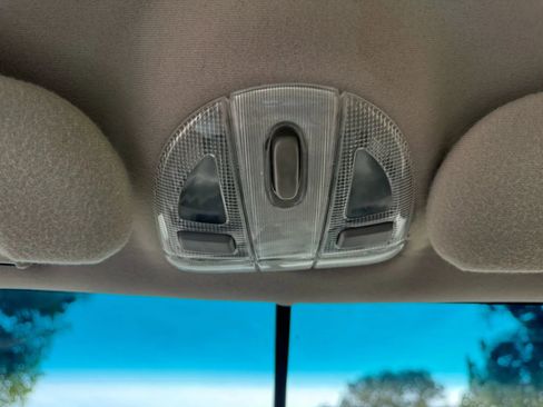 Used 2003 Mercury Sable LS Premium image 25