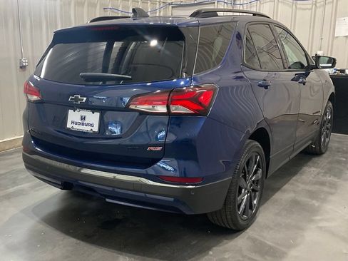 Used 2022 Chevrolet Equinox RS w/ Infotainment Package AWD/4WD image 22
