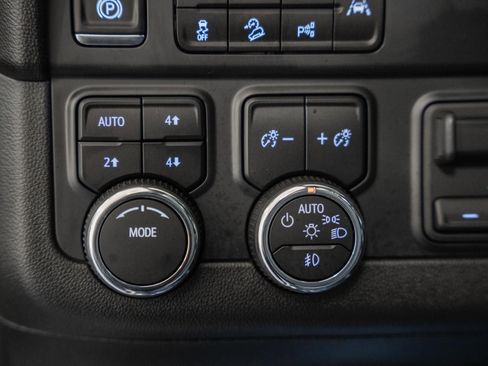 Used 2025 Chevrolet Tahoe Premier w/ Sun And Tow Package image 53