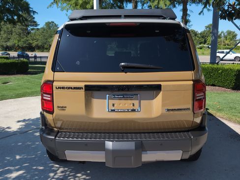Certified 2026 Toyota Land Cruiser w/ Premium Package AWD/4WD image 9