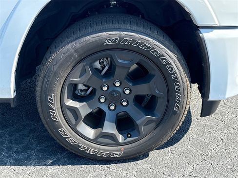 Used 2025 RAM 1500 Big Horn image 12