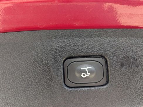 Used 2023 Ford Edge ST w/ Equipment Group 401A AWD/4WD image 14