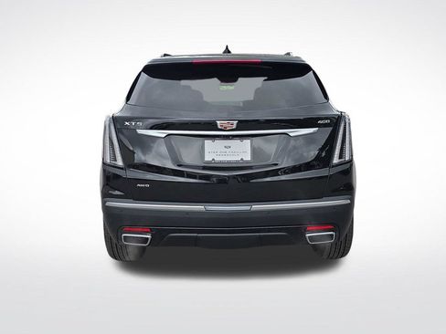 New 2026 Cadillac XT5 Sportv w/ LPO, Floor Liner Package AWD/4WD image 5