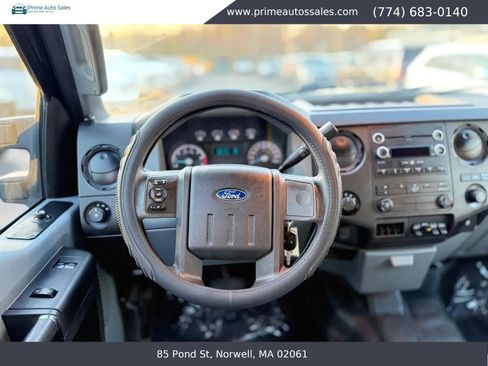 Used 2016 Ford F250 XL w/ XL Appearance Package AWD/4WD image 16