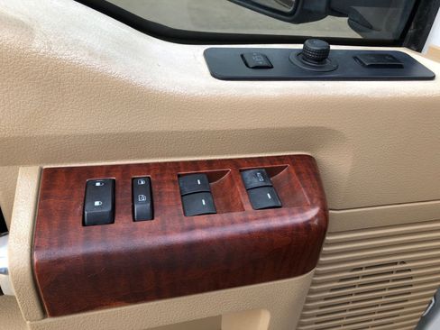 Used 2011 Ford F250 King Ranch w/ FX4 Off Road Pkg image 18