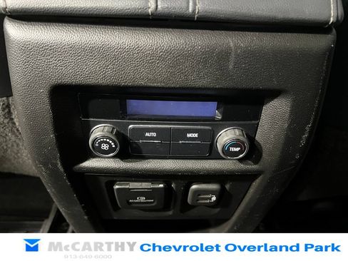 Used 2020 Chevrolet Traverse LT w/ LT Premium Package AWD/4WD image 27