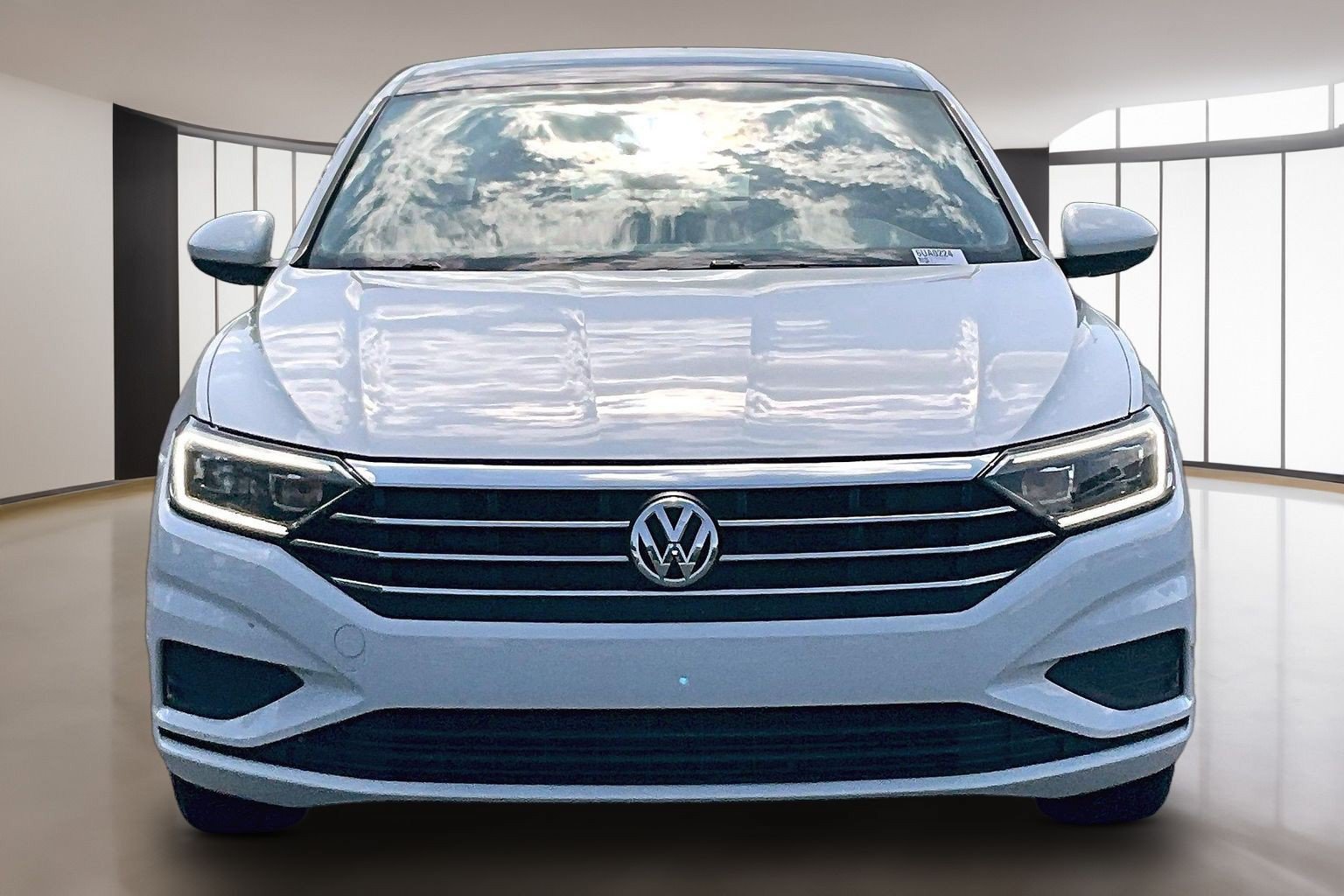 Used 2021 Volkswagen Jetta SEL FWD image 2