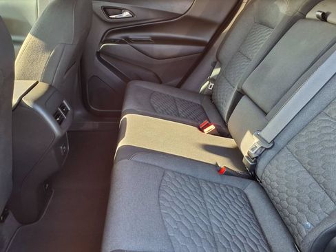Used 2020 Chevrolet Equinox LT FWD image 11
