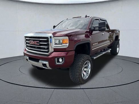 Used 2016 GMC Sierra 2500 SLT w/ Duramax Plus Package AWD/4WD image 6