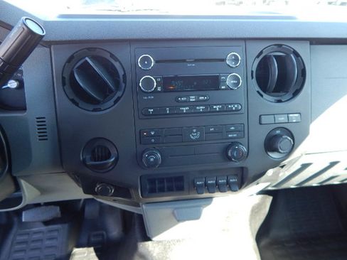 Used 2015 Ford F350 XL image 21