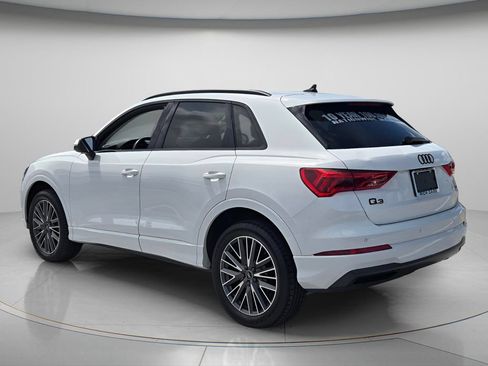 Used 2023 Audi Q3 2.0T Premium Plus w/ Premium Plus Package AWD/4WD image 8
