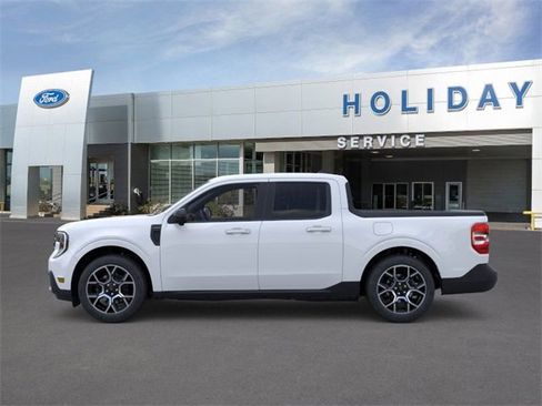 New 2026 Ford Maverick Lariat image 3
