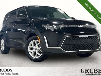 Used 2025 Kia Soul LX FWD video 1