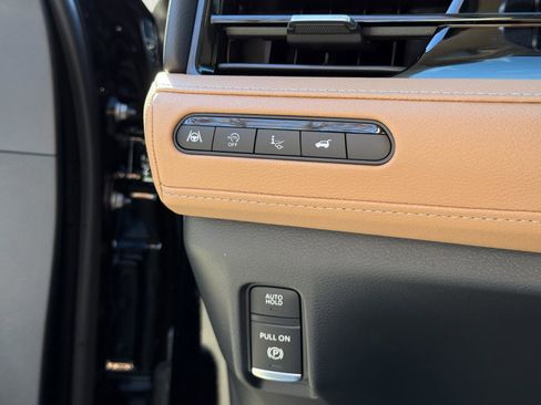 New 2026 INFINITI QX80 Luxe w/ Cargo Package image 15