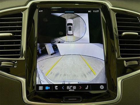 Certified 2025 Volvo XC90 B6 Plus image 14