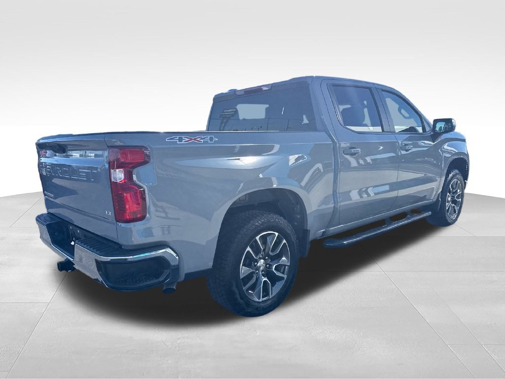 Used 2024 Chevrolet Silverado 1500 LT AWD/4WD image 6