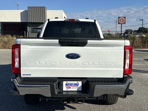 Used 2025 Ford F250 XLT image 3