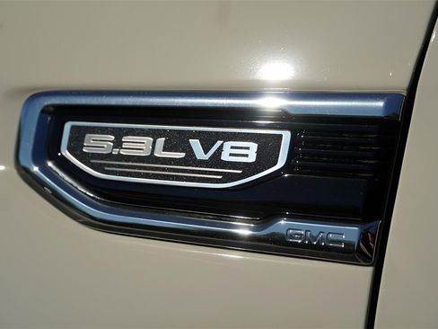 New 2026 GMC Sierra 1500 Denali w/ Denali Reserve Package image 33