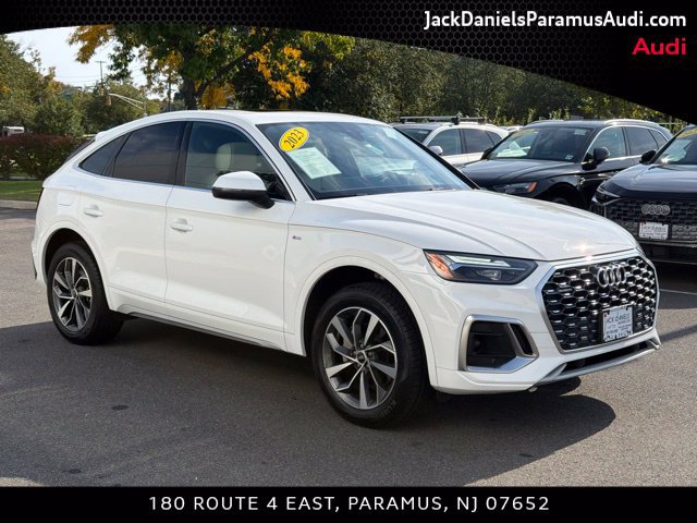 Used 2023 Audi Q5 2.0T Premium w/ Convenience Package AWD/4WD image 3