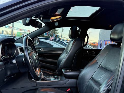 Used 2016 Jeep Grand Cherokee Limited image 12