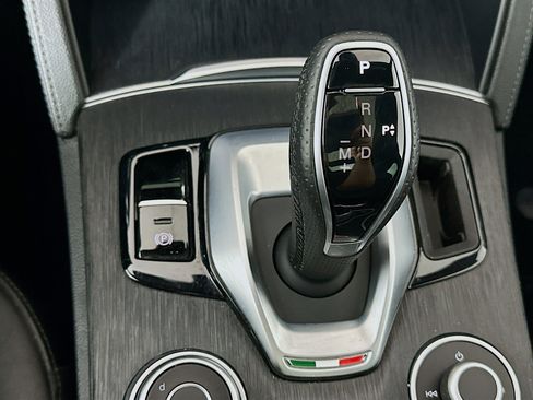 Used 2023 Alfa Romeo Stelvio Sprint RWD image 25