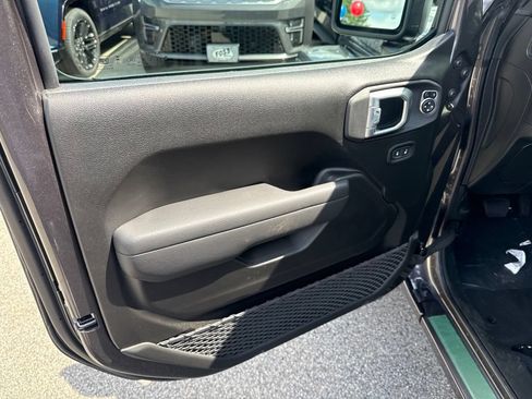 New 2026 Jeep Wrangler Unlimited Sport AWD/4WD image 18