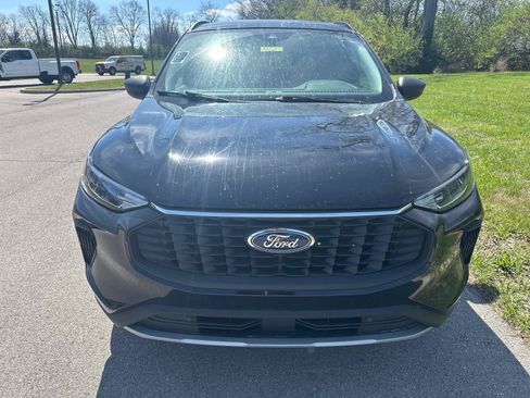 Used 2023 Ford Escape Active w/ Tech Pack #1 AWD/4WD image 16