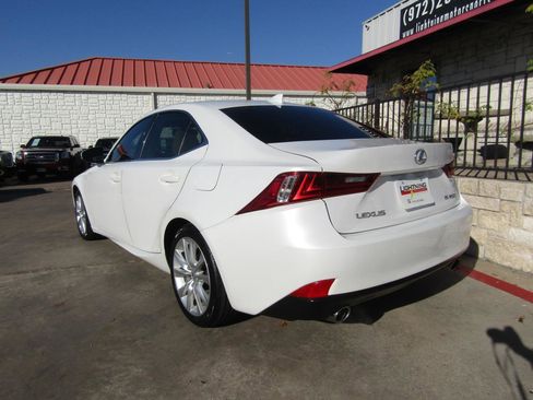 Used 2014 Lexus IS 250 image 3