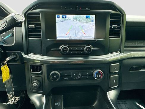 Used 2022 Ford F150 XL w/ STX Appearance Package RWD image 16