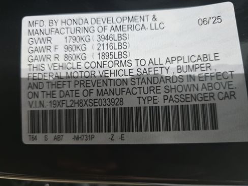 Used 2025 Honda Civic Sport image 31
