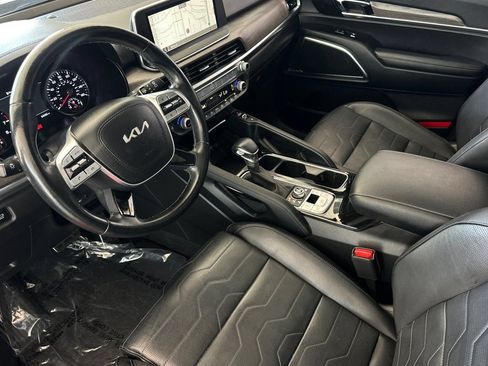 Used 2022 Kia Telluride SX w/ SX Prestige Package AWD/4WD image 10