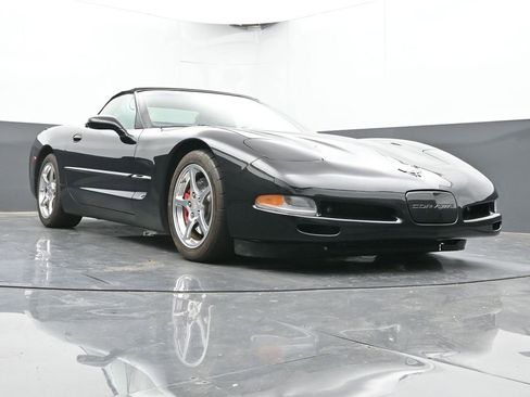 Used 2003 Chevrolet Corvette Convertible w/ Preferred Equipment Group1 image 51
