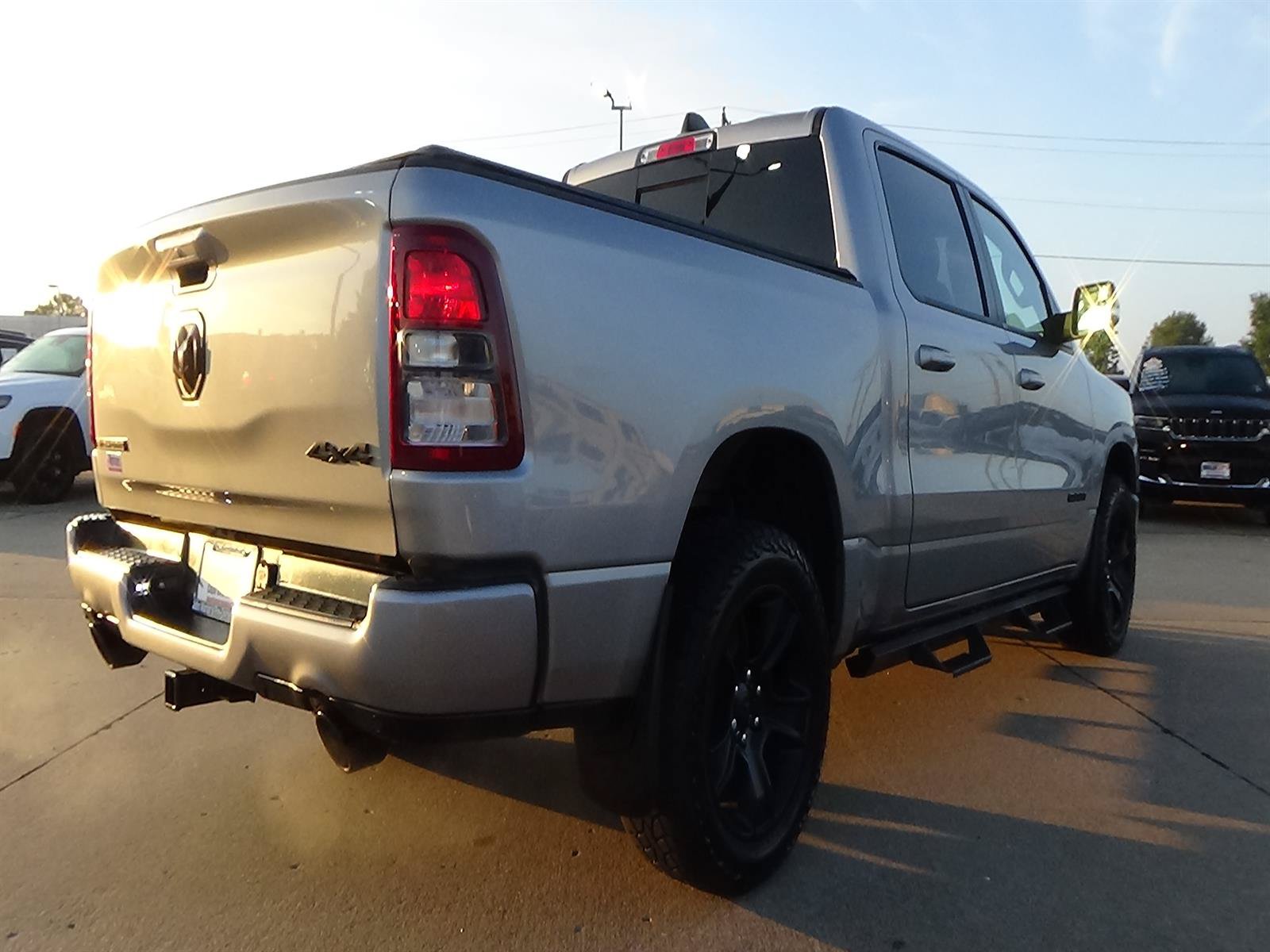 Used 2020 RAM 1500 Big Horn AWD/4WD image 6