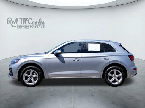 Used 2021 Audi Q5 Premium w/ Convenience Package image 2