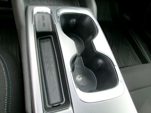 New 2026 Chevrolet Equinox EV LT image 22