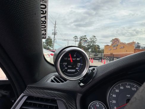 Used 2015 BMW M4 Coupe 2D image 38