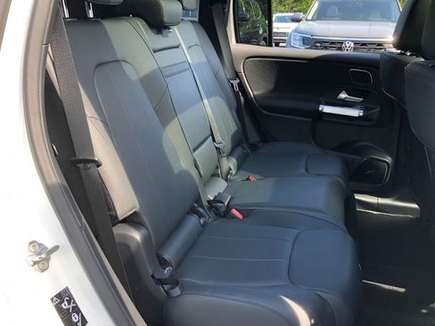 New 2022 Mercedes-Benz EQB 300 4MATIC image 35