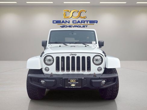 Used 2018 Jeep Wrangler Unlimited Sport AWD/4WD image 8