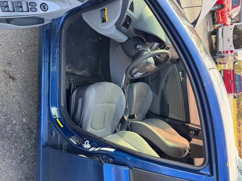 Used 2015 Hyundai Accent GLS image 12