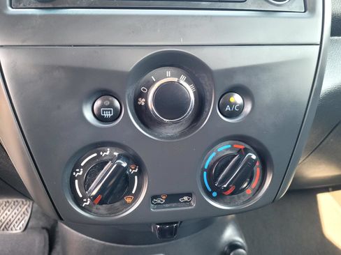 Used 2017 Nissan Versa S Plus FWD image 24
