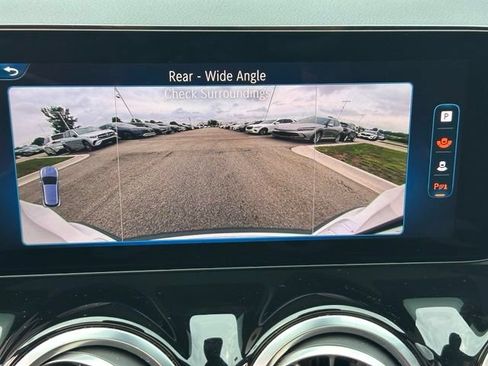 Used 2025 Mercedes-Benz GLA 35 AMG 4MATIC image 25