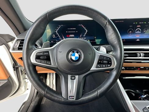 Used 2024 BMW 430i Convertible w/ M Sport Package RWD image 11