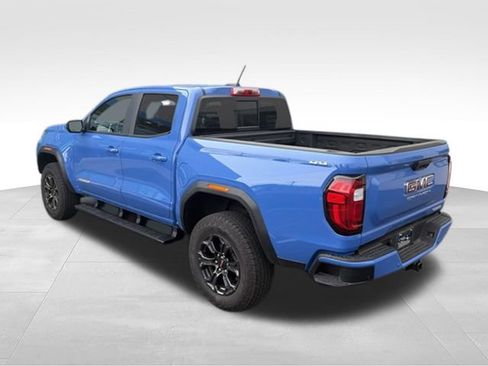 Certified 2025 GMC Canyon Elevation w/ Convenience Package AWD/4WD image 3
