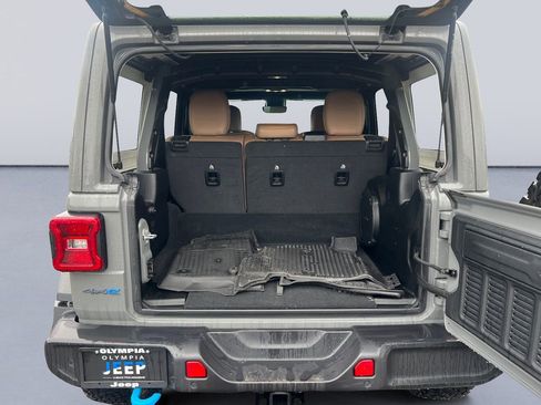 Certified 2022 Jeep Wrangler Unlimited Rubicon 4xe w/ Cold Weather Group image 23