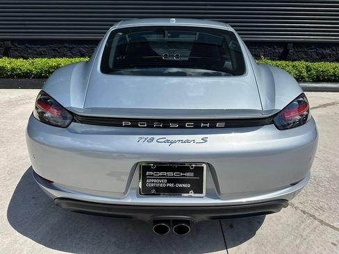Certified 2022 Porsche 718 Cayman S RWD image 13