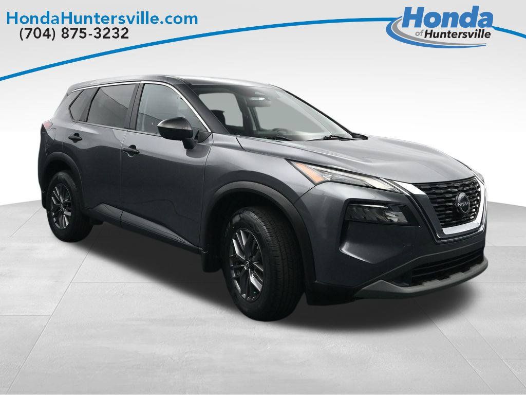 Used 2023 Nissan Rogue S AWD/4WD image 6