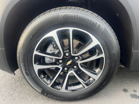 Used 2025 Chevrolet TrailBlazer LT image 30