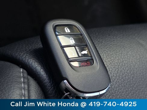 Certified 2024 Honda Pilot Touring image 34